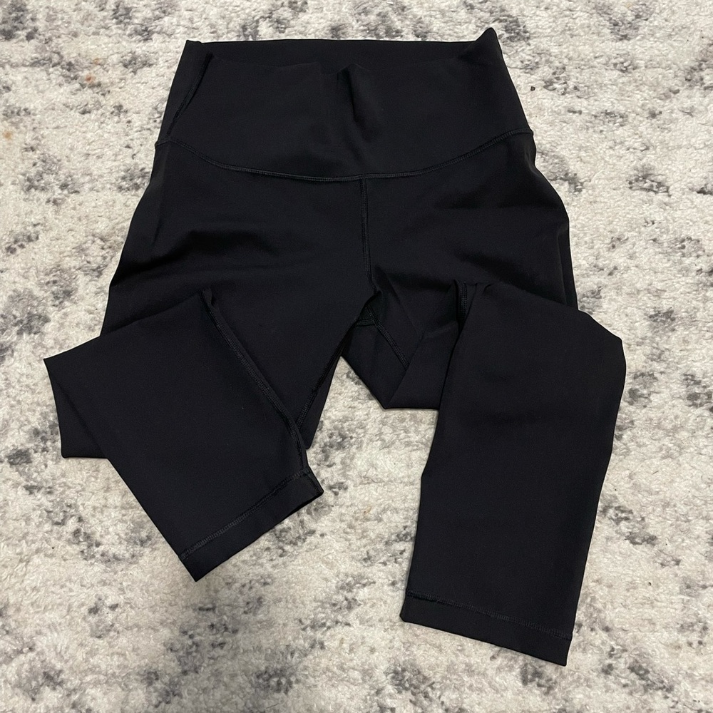 Lululemon size 8